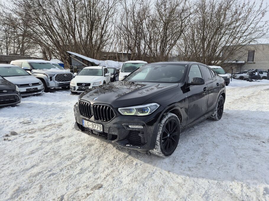 BMW BMW X6 M50I 4.4l benzīns. 390kKw