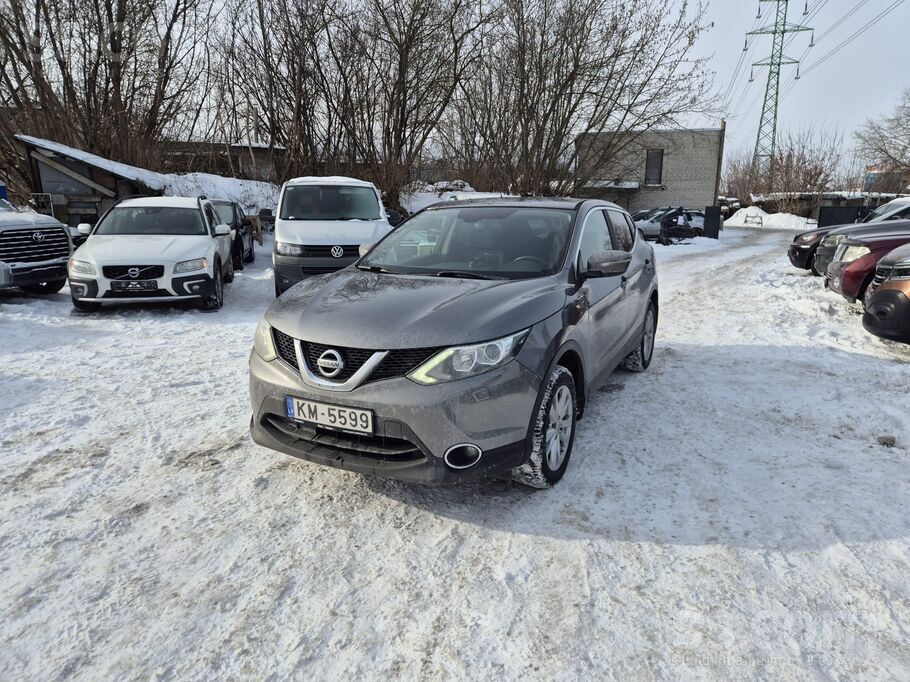 Nissan Nissan Qashqai 1.2l benzīns. 85kKw