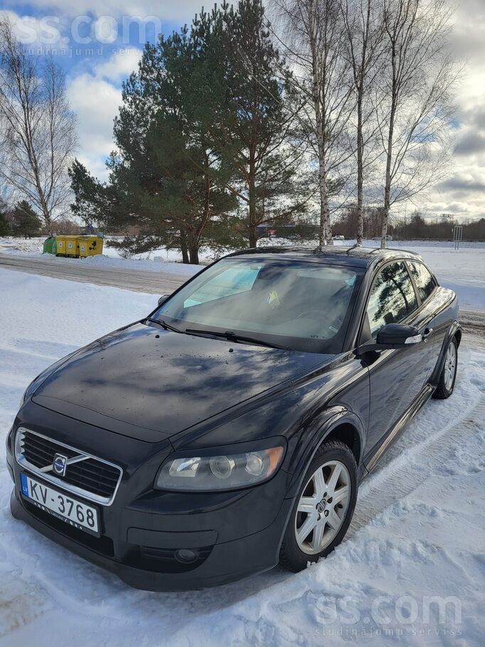 Volvo Pārdod Volvo C30, 2.0 Diesel 100 kw, mehāniskā ātr