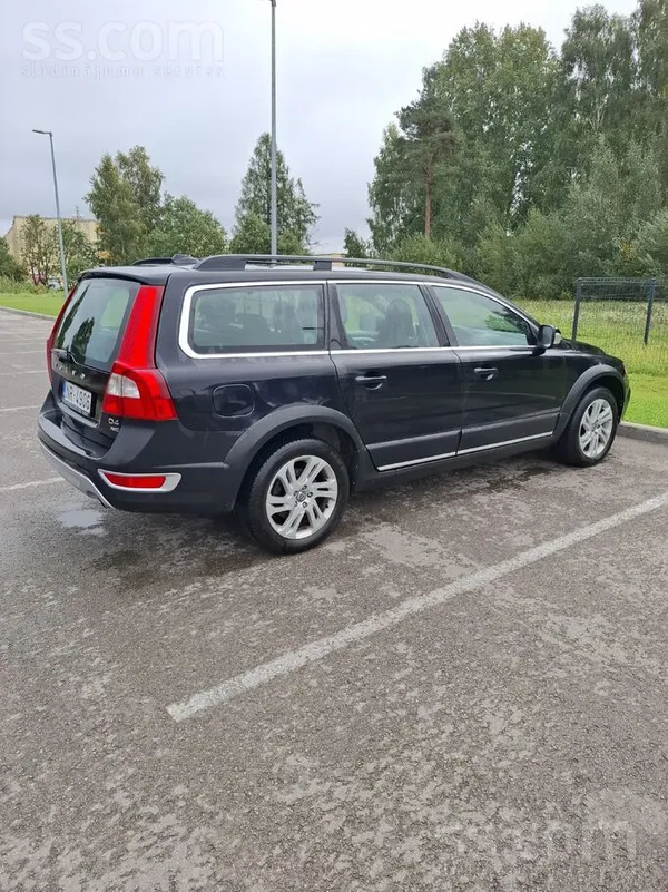 Volvo XC 70 - 1