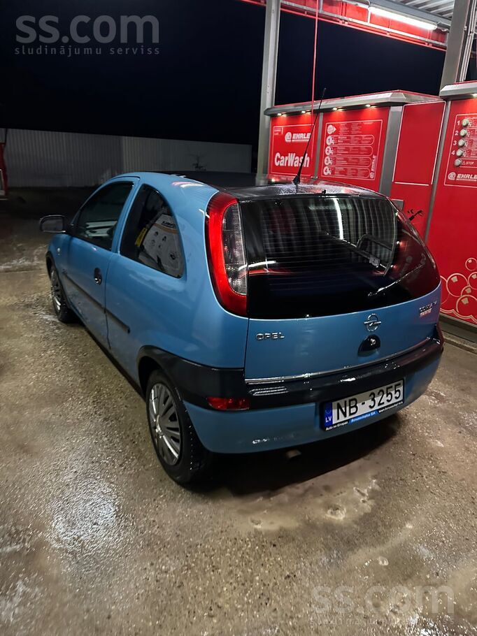 Opel Automāts, jauna Ta. Mazs oriģināls nobraukums, sal