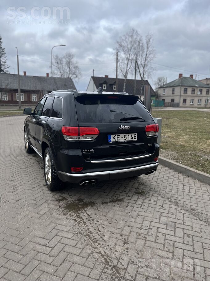 Jeep Grand Cherokee Summit 
Jauda: 184 kW / 250 Zs Pilnpiedziņa 4x4;
Nobra