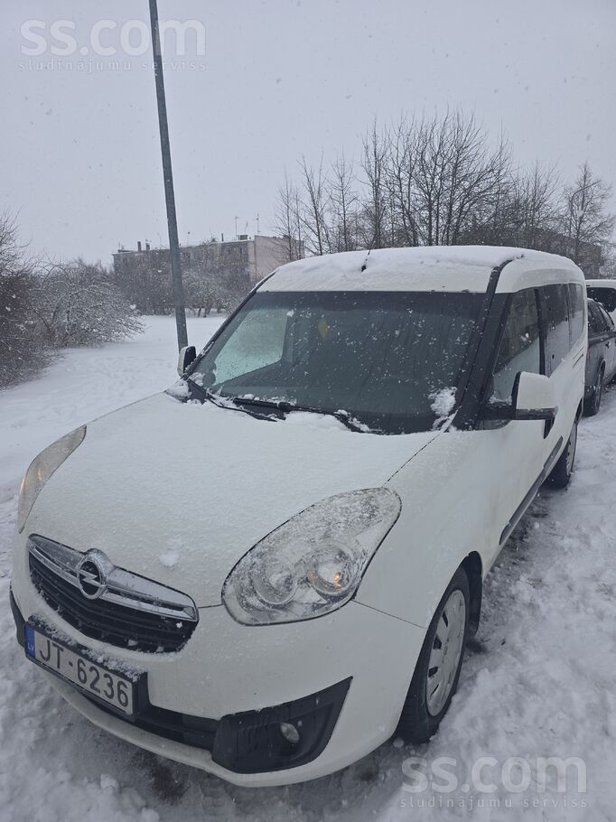Opel Uzņēmums pardod Opel Combo 2.0 dīzeli 99kw. 