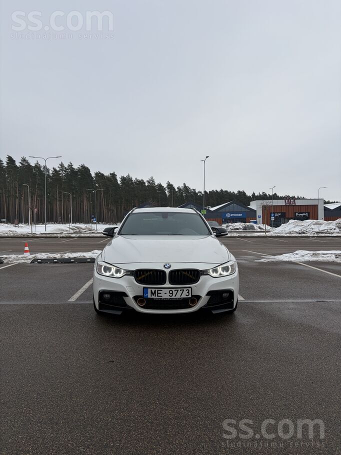 BMW Pārdod BMW 320 xDrive 2013. gada universāli, 2.0 d
