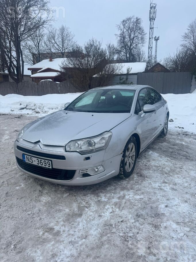 Pārdodu Citroën C5 2.2 Hdi (2009. gads)
Pārdodu komfortablu un ietilpīgu