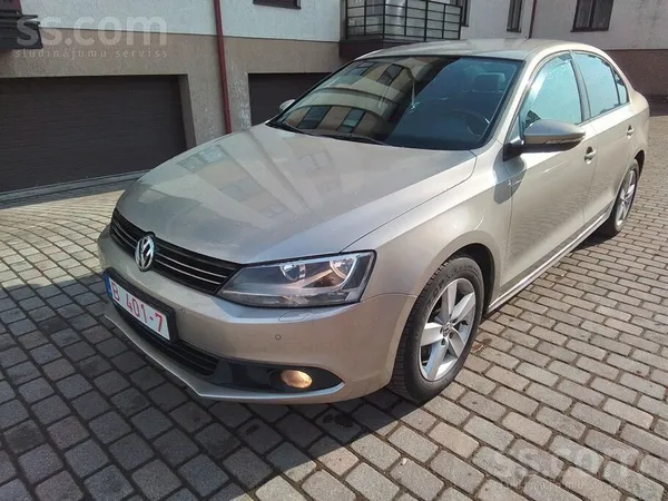 Volkswagen VW Jetta 1.4l benzīns/hibrīds . 110kKw