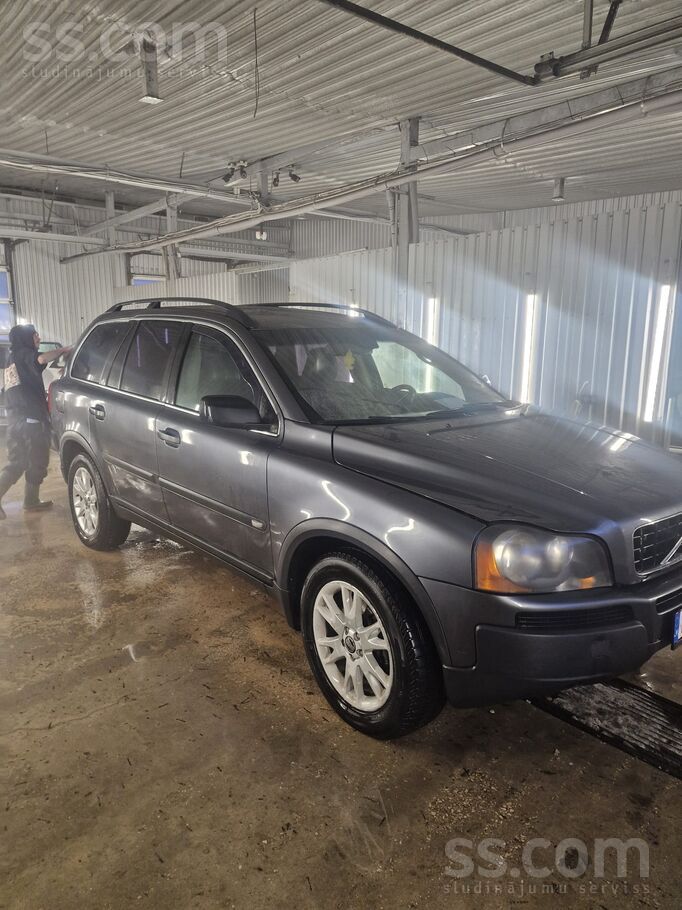 Tiek pārdots Volvo Xc90 2.4 Awd 2005.gada ar 120 kW jaudu. Automāts.
Ir vi
