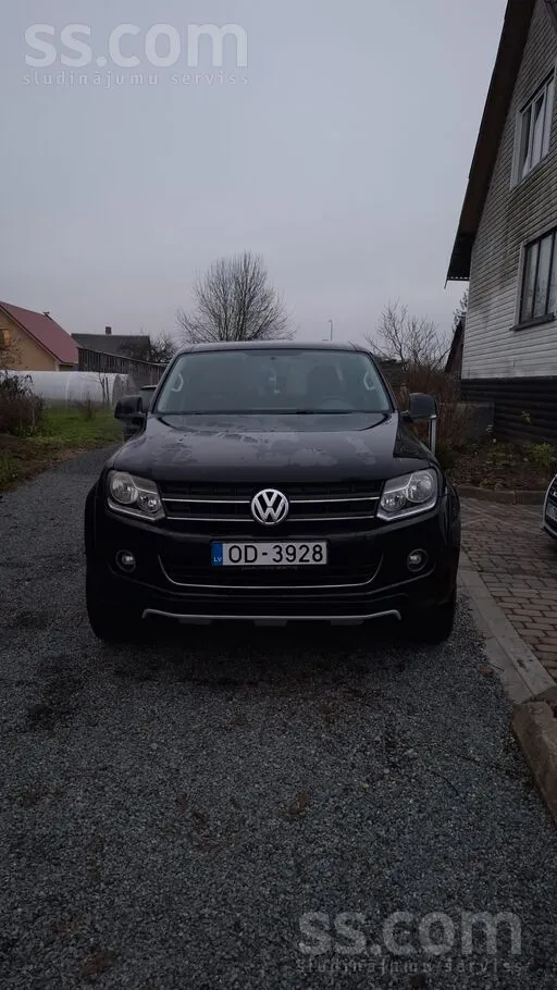 Volkswagen Ļoti uzticama mašīna ir saudzēta un pieskatīta. Ti
