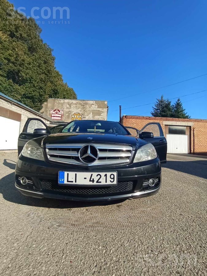 Mercedes Pārdodu labu, elegantu mersīti, automāts, 1.8 benz