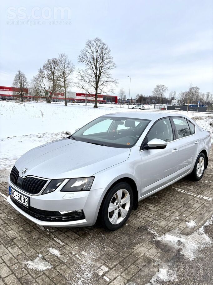 Skoda Pārdodu ekonomisku un ļoti uzticamu automašīnu Ško