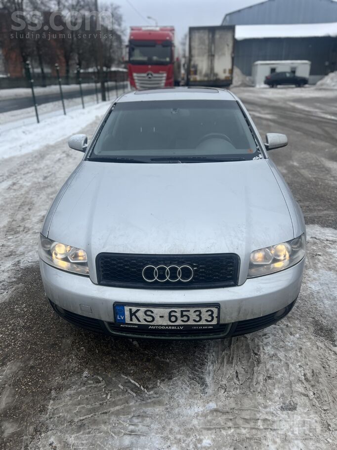 Audi Audi A4 B6 2.0 бензин, автомат
