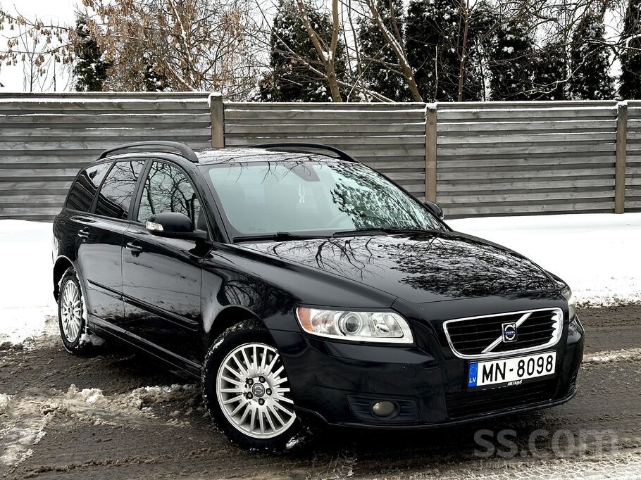 Volvo Volvo V50 Facelift dīzelis 2.4 D5, automāts 132 kW
