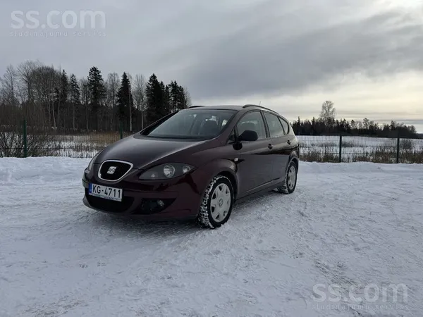 Seat Altea XL – 1.9 Dīzelis-77Kw – 2007. gada – Sarkana metālika– Manuālā kā