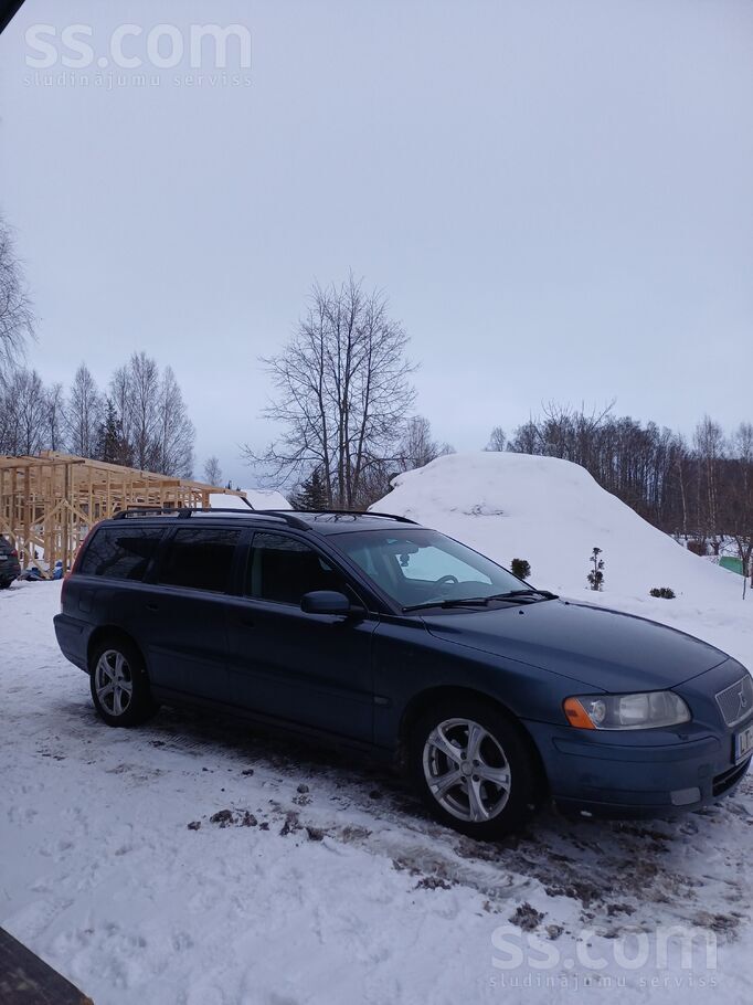 Volvo Tik tirgots volvo v70 auto bez rūsas un papildus i