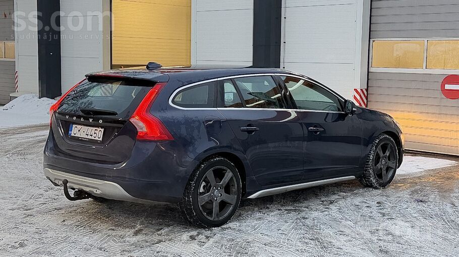 Volvo Volvo V60, 2011 gada, 2.0 D3 120 kW, automāts, ar 
