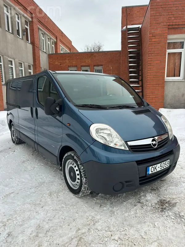Opel Garā bāze, vinjete nav vajadzīga. Tikko ievests no