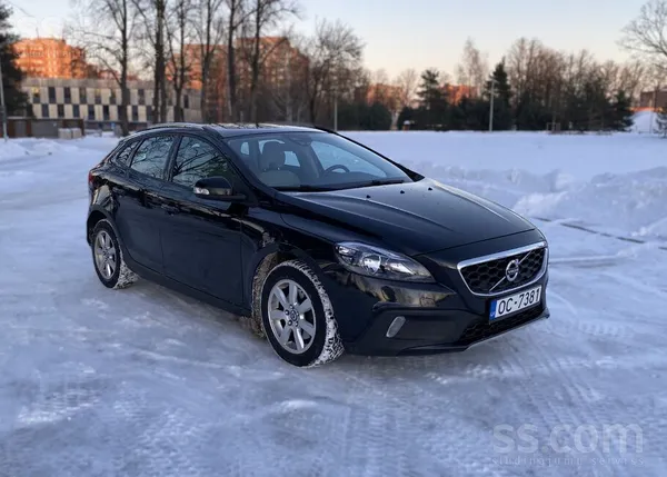 Volvo Volvo V40 Cross Country – ļoti ekonomisks, kopts, 