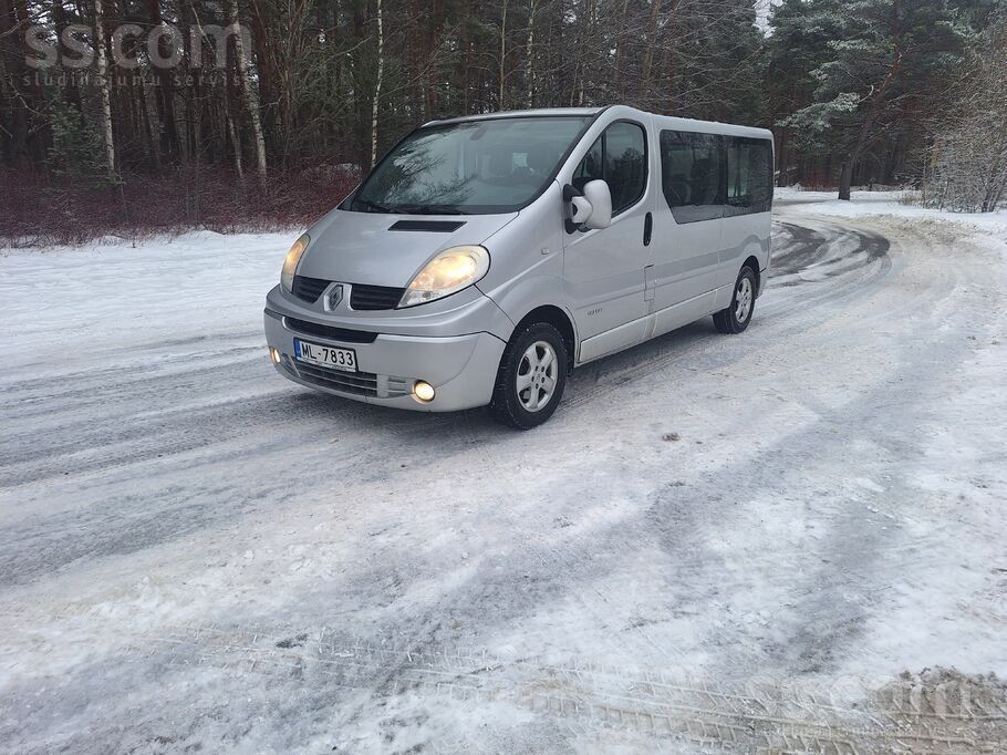 Renault Cena bez Pvn 5414 eur. 