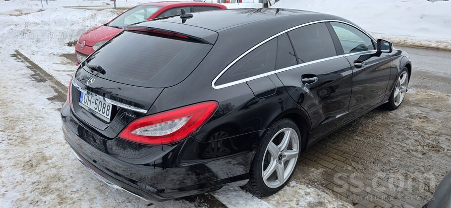 Teicams auto ar vispilnāko komplektāciju, mazu degvielas patēriņu un pietiek