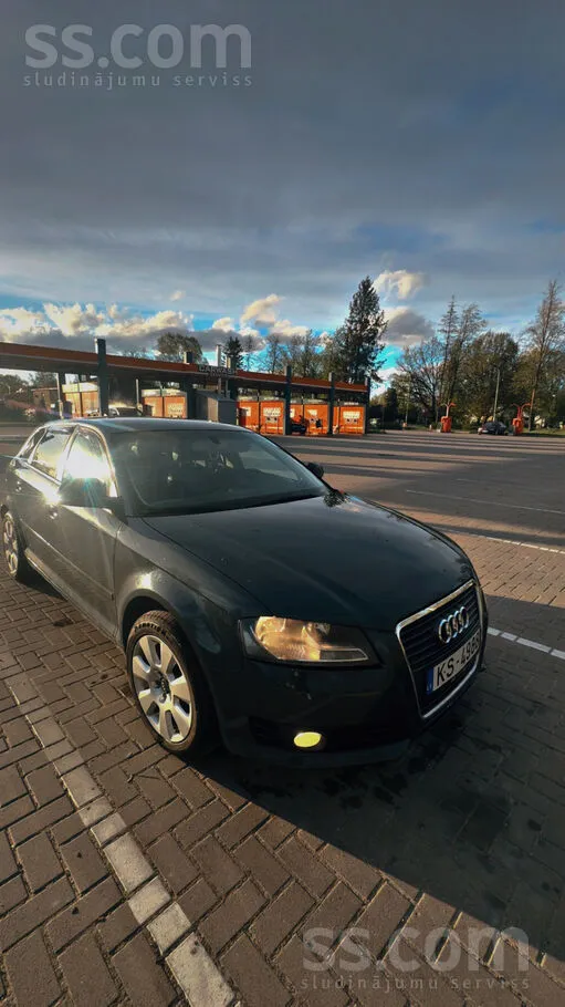 Audi Audi A3 quattro ar labu komplektāciju un strādājoš