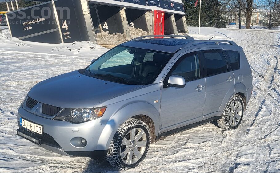 Mitsubishi Pilnibā nomainits viss sajuga komplekts ar divmasu