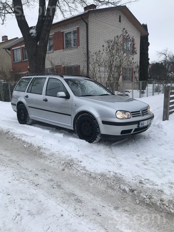 Volkswagen Pārdodu golfiņu ar veco labo sūkņa motoru 66kw kas