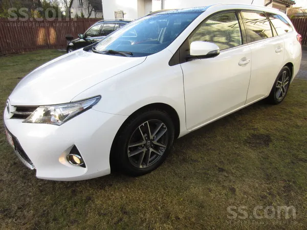 Toyota Auris