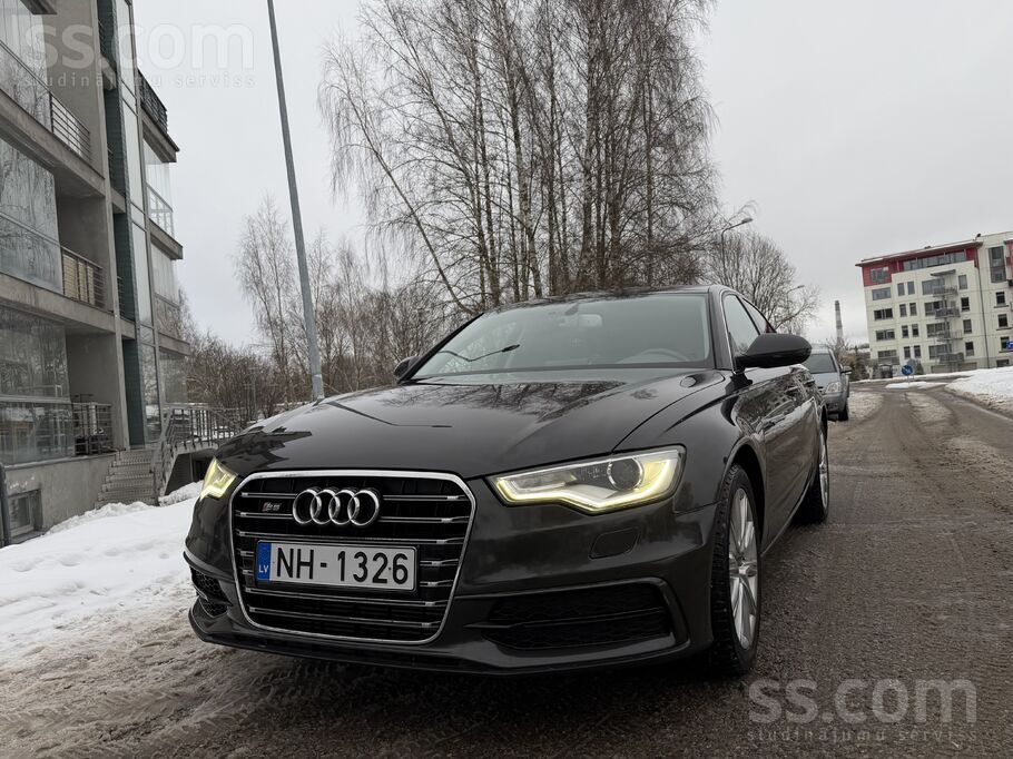 Audi Продаётся надёжный автомобиль бизнес-класса Audi A