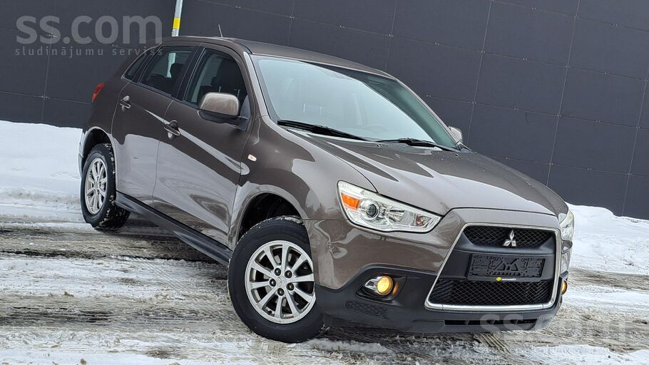 Mitsubishi Pārdod Mitsubishi Asx benzīns 85kw manuālis 