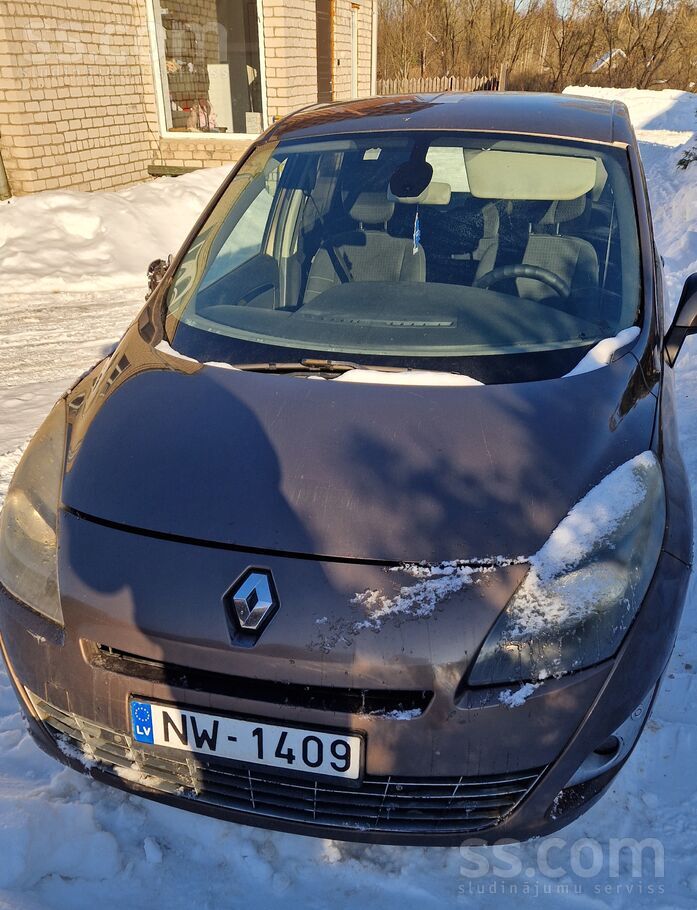 Pārdodu mašīnu ar Ta, Ļoti ekonomiska un ietilpīga. Kaut kas notika ar motor