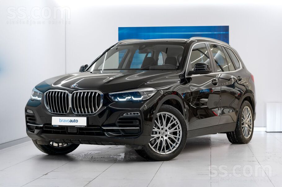 BMW X5 Xdrive 30D
2 zonu klimata kontrole / Adaptīvā Kruīza kontrole / Pa
