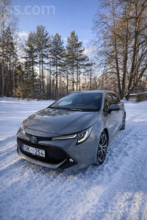 Toyota Pārdodu auto, ievests no Zviedrijas, ziemas riepas