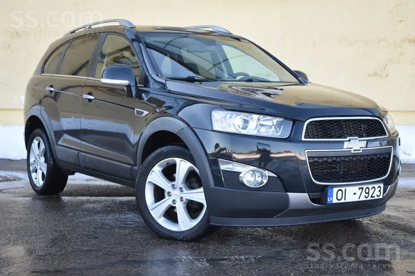 Chevrolet Chevrolet Captiva (2012.g) Melna met.