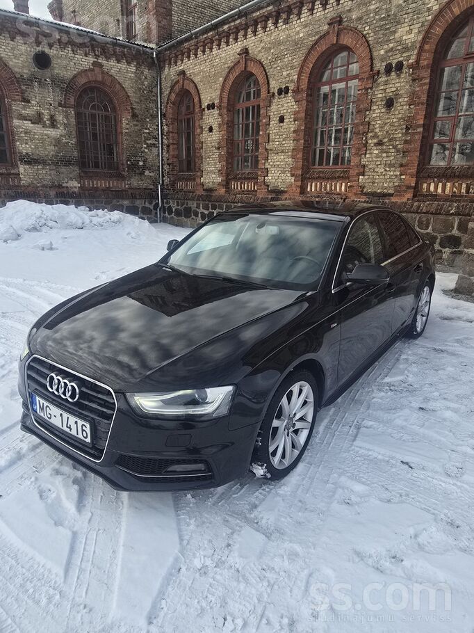 Audi Pārdodu S-line A4 sedanu, 2.0d, ļoti pilnā komplek