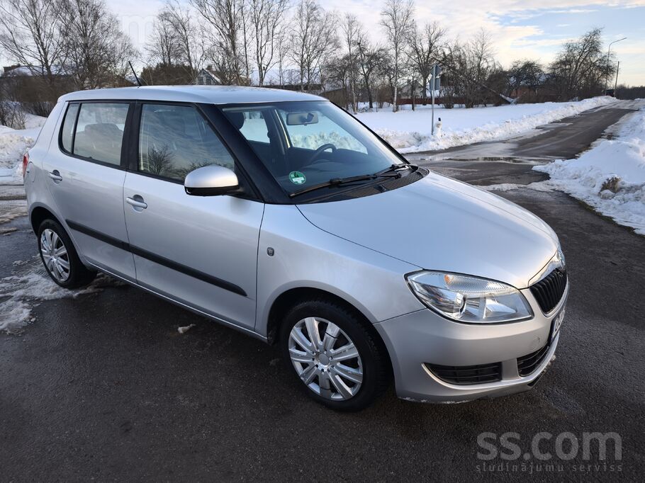 Pārdod auto tikko no Vācijas. Lielisks stāvoklis, apskate bez aizrādijumiem.