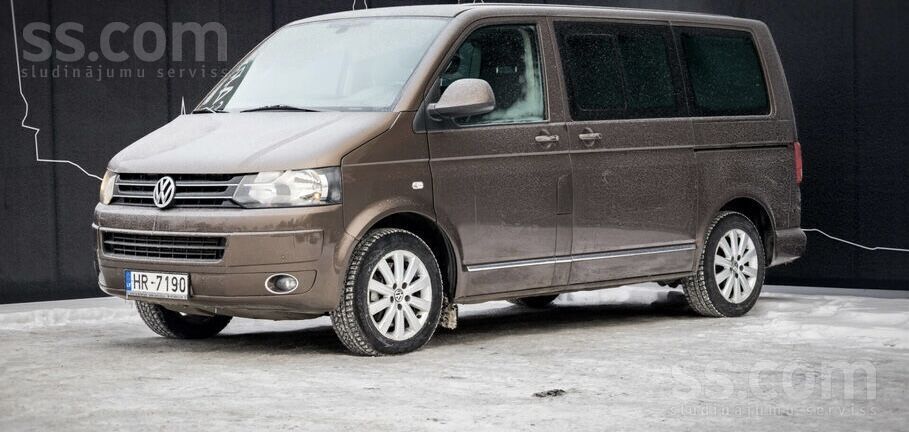 Volkswagen Īpašnieks pārdod 2011 gada, VW Multivan Highline a
