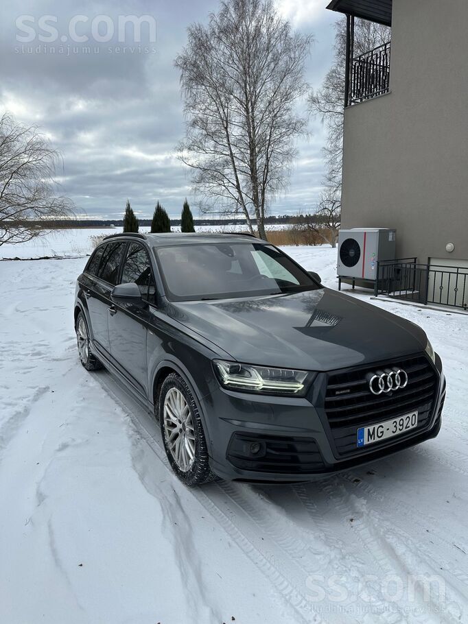 Audi Pārdodu koptu Audi Q7 ar bagātīgu komplektāciju.
