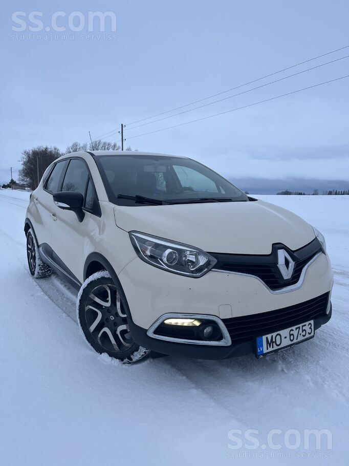 Pārdodam krēmkrāsas Captur 1.5cdi 66kw. Jauna skate. Visa ekoloģija vietā.