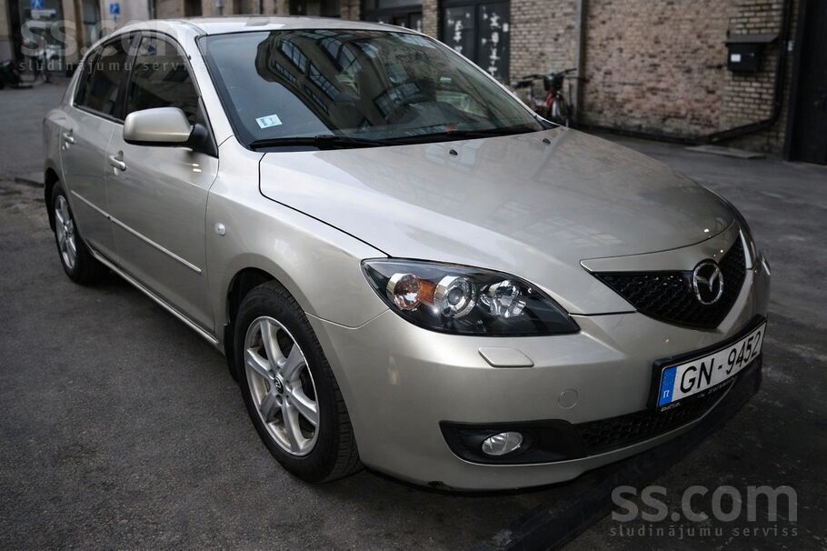 Pārdodu opja mašīnu sakarā ar jaunas iegādi. Pitkta salonā Latvijā un bijis