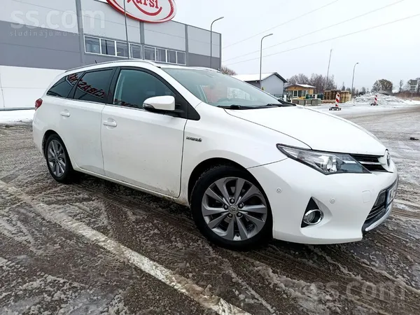 Toyota Lv: