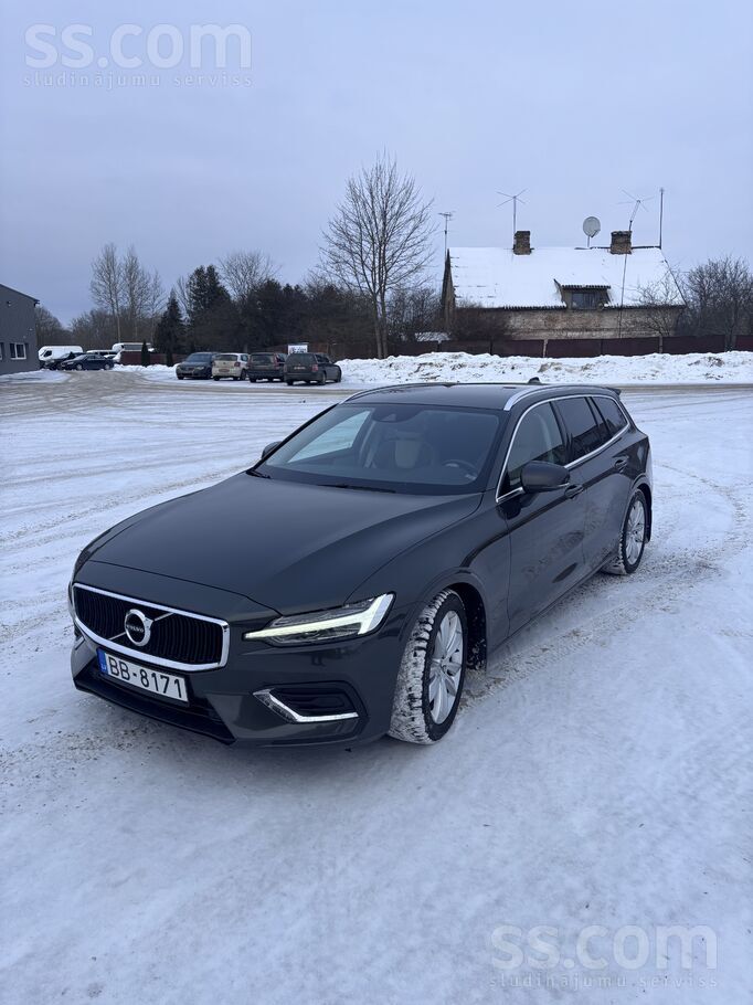 Volvo Labs auto. Ekoloģija vietā. Viss darbojas nevainoj