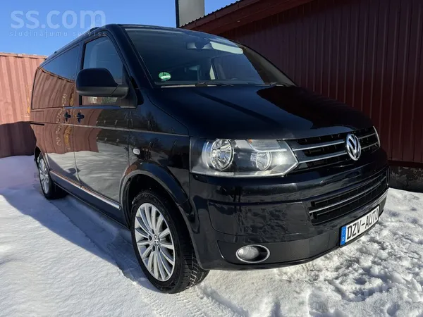 Volkswagen VW Multivan Highline, Automāts, Alkantara no Vācij
