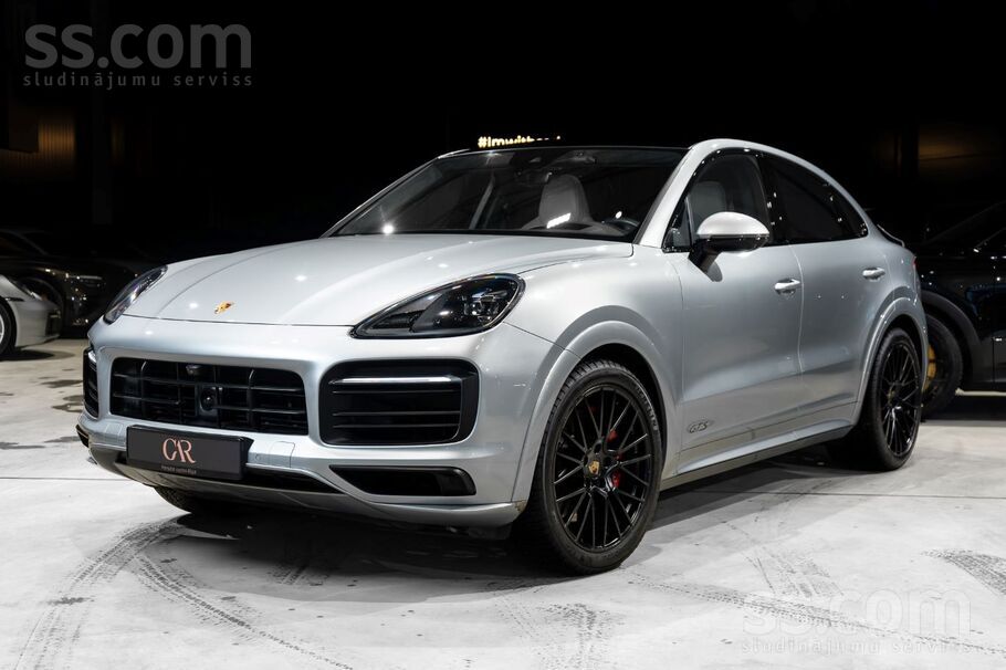 Pārdod Porsche Cayenne Gts 338kW. Auto aprīkots ar Sport Chrono pakotni, spo