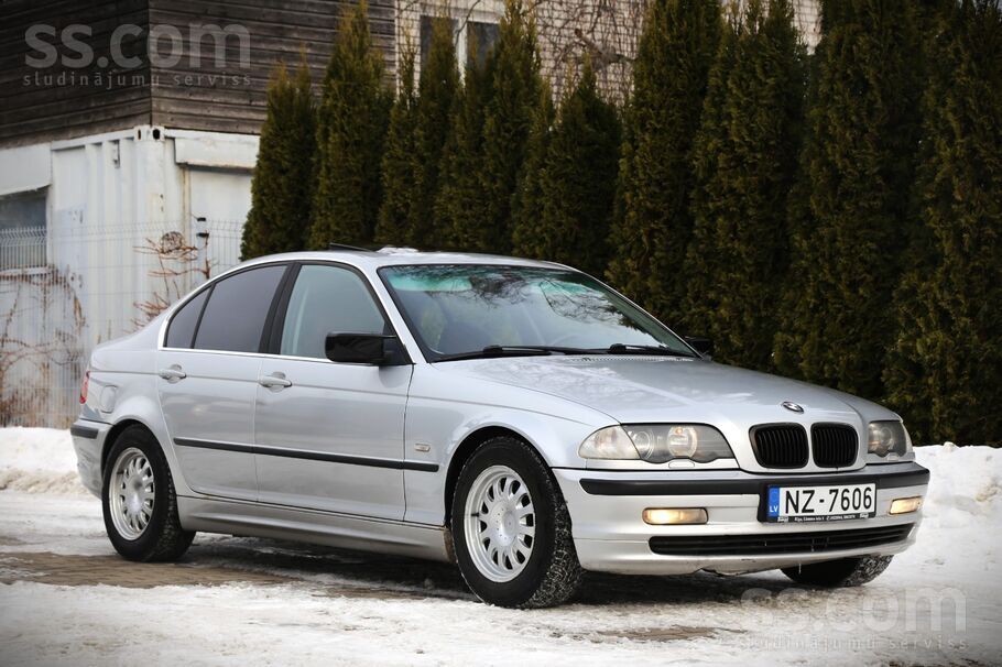 BMW Pārdod Oriğinālu rūpnīcas 325benzīnu/141kw