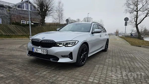 BMW Pārdodu BMW 320i (G21) universāli labā tehniskā un