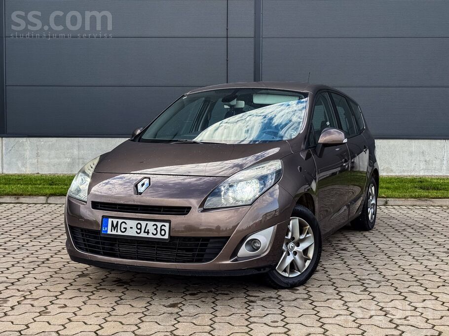 Renault Renault Scenic 1.5 litru dīzeļdzinēju ar manuālo t