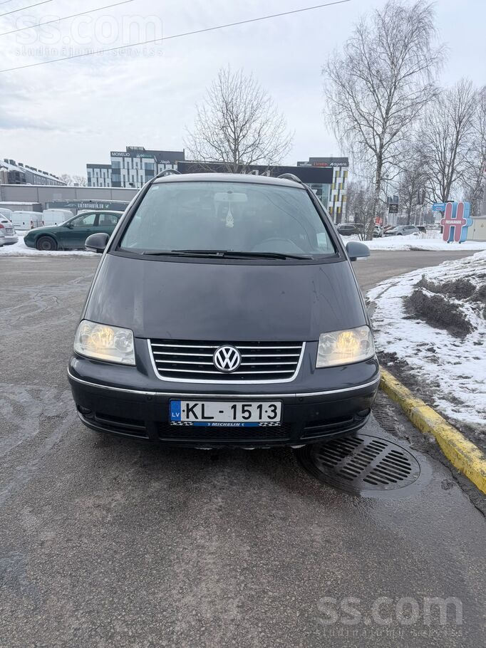 Volkswagen Pārdodu WV Sharan 2004 gada 1.9Tdi 85kW 6 pakāpju