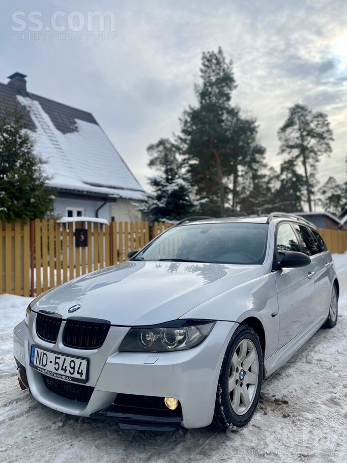 BMW Pardodu bmw e91 320d automatu. 