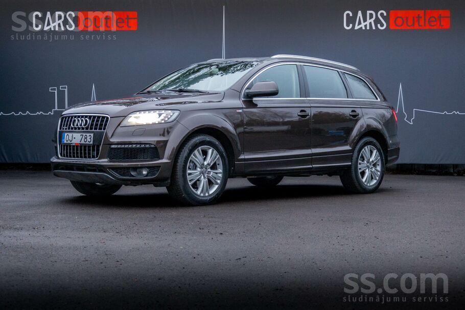 Audi Audi Q7 ar 3.0 litru dīzeļdzinēju un automātisko t