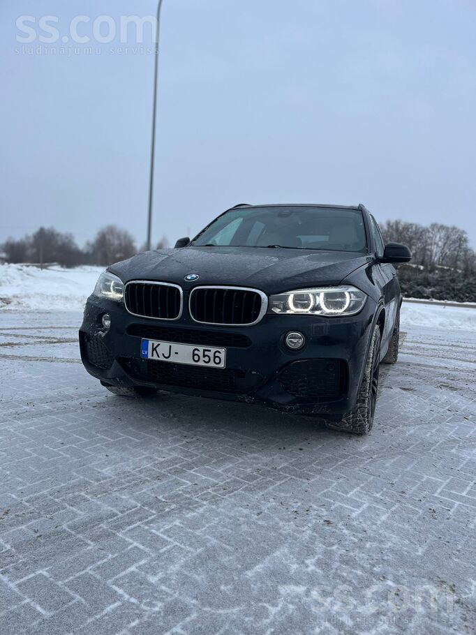 BMW Pārdod bagāta kompliktācija BMW X5 Xdrive 3.0l dīz